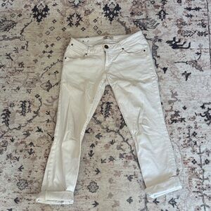 CAbi Cream Ankle & Cropped Jeans. Size 4. No rips   Some marks (see photo)